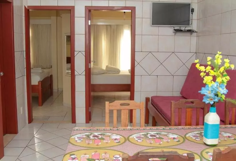ユースホステル Pousada Açoriana