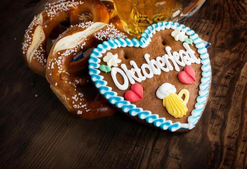 ユースホステル Rodeway Inn & Suites