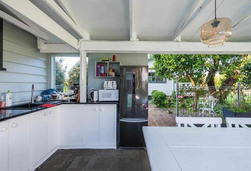 住宿加早餐 Bycroft Lodge