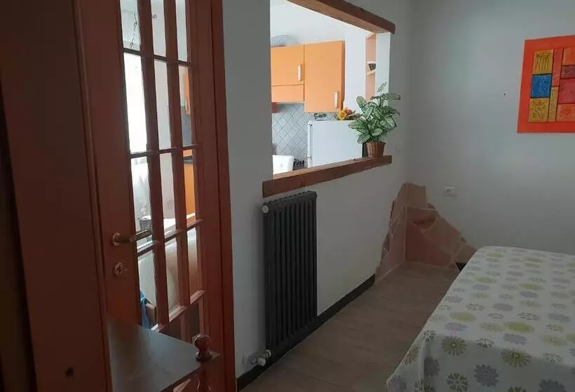 ベッドアンドブレックファースト Casa Vacanze L Agrifoglio