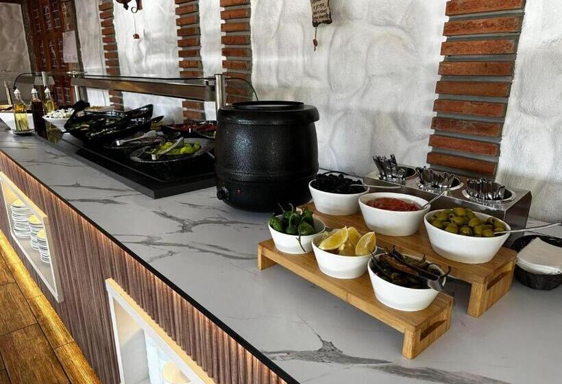 בית מלון כפרי хотел м1