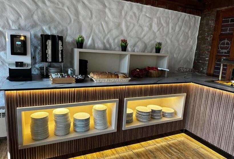 בית מלון כפרי хотел м1