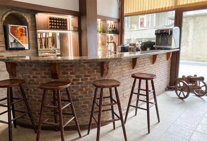 בית מלון כפרי хотел м1