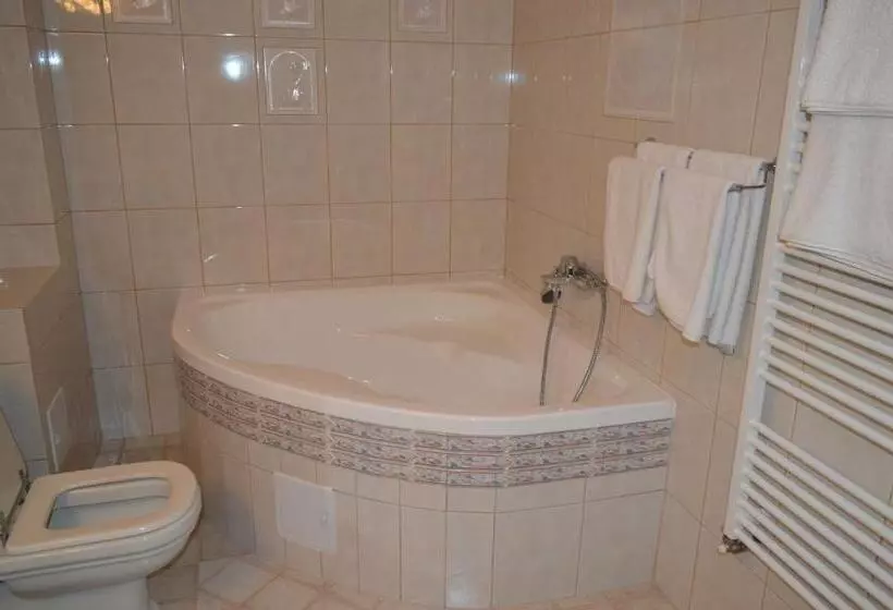 Majatalo Popasul Caprioarei