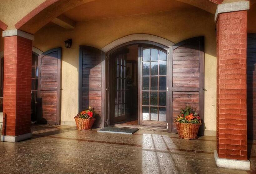 ペンション Popasul Caprioarei