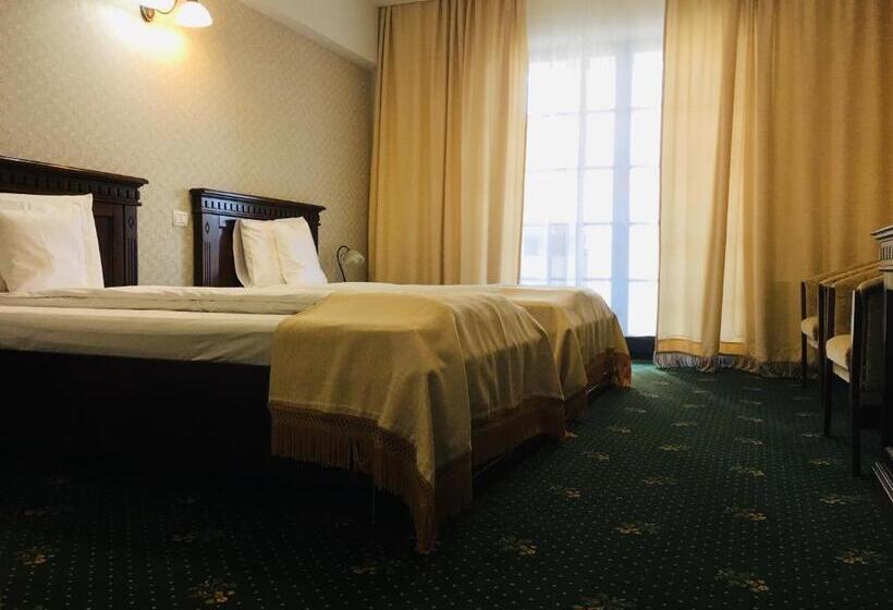 ペンション Popasul Caprioarei