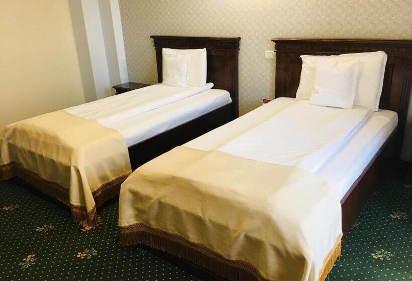 ペンション Popasul Caprioarei