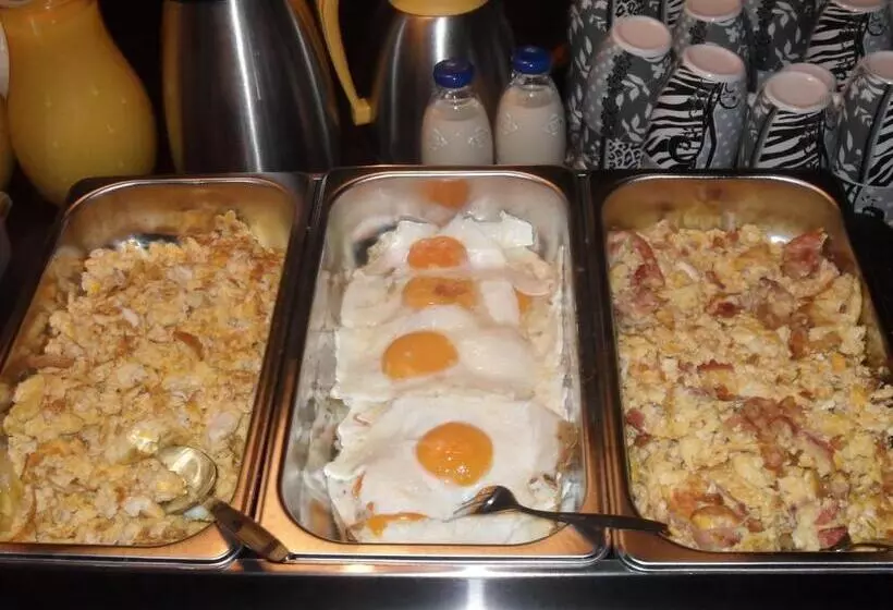 ホテル De Harmonie