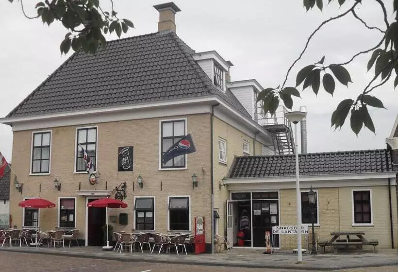 ホテル De Harmonie