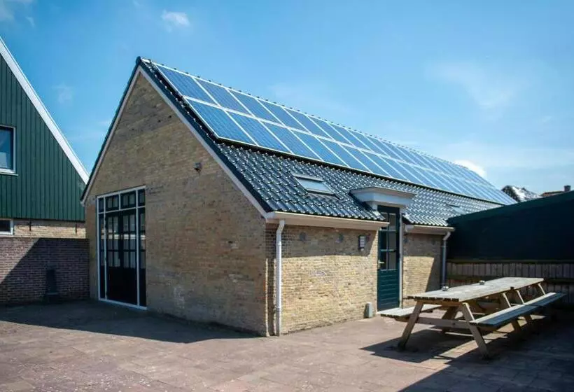 ホテル De Harmonie