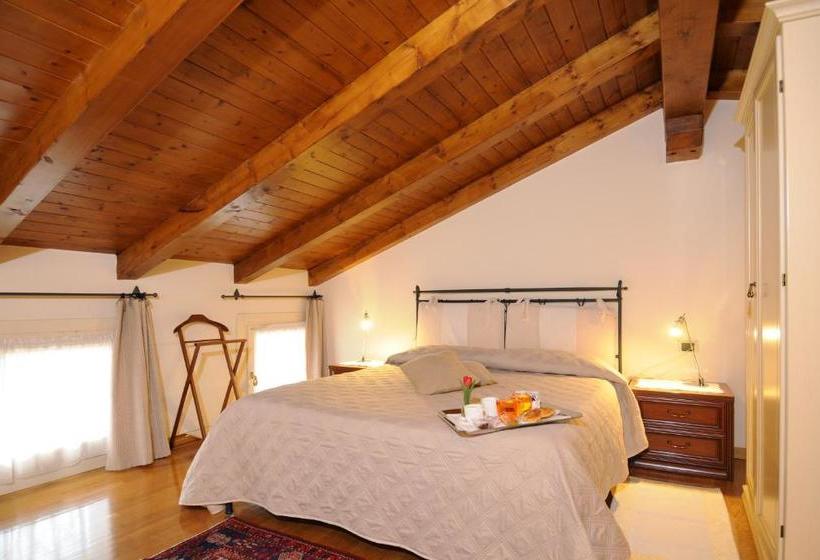 ベッドアンドブレックファースト La Dogana