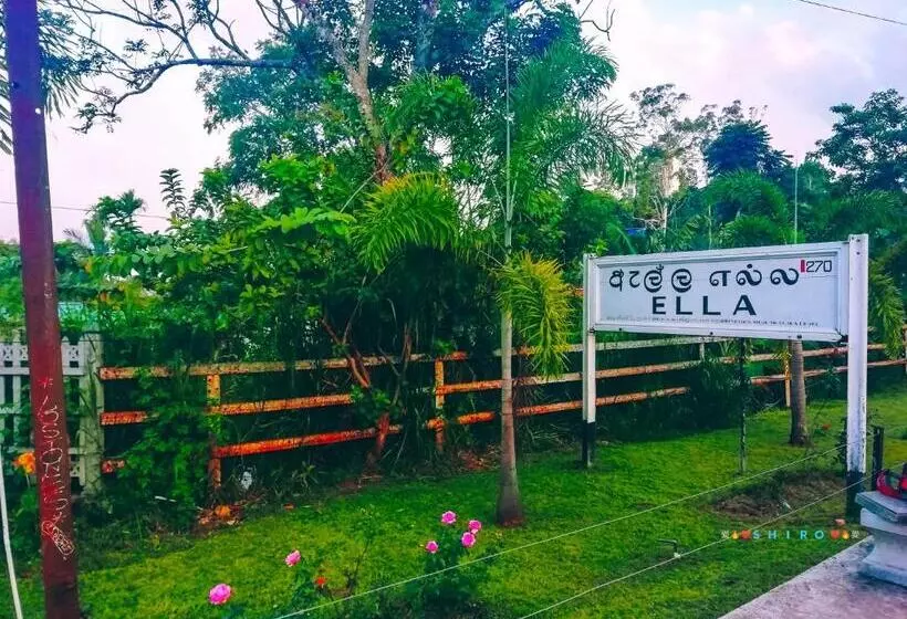 تختخواب و صبحانه Saddle Cottage