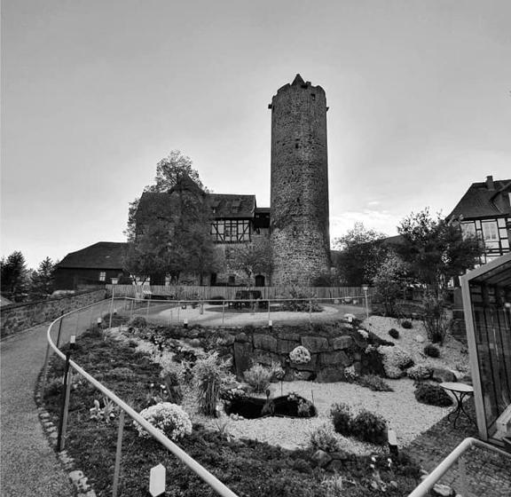 ホテル & Cafe Schachtenburg