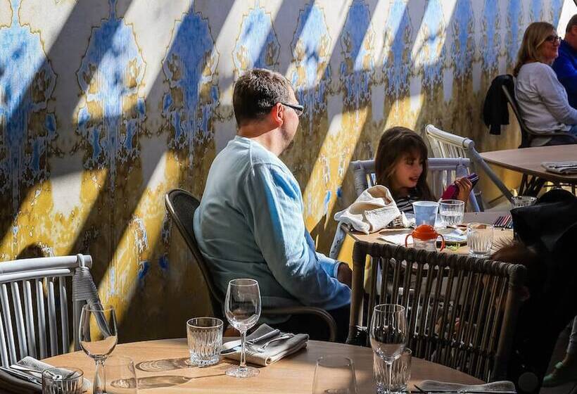 호텔 Charing Cross