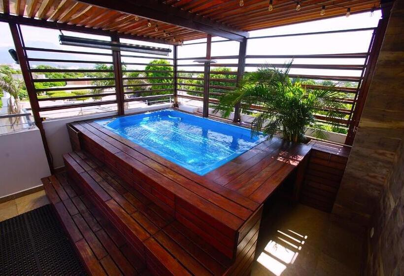 فندق Ucla Center