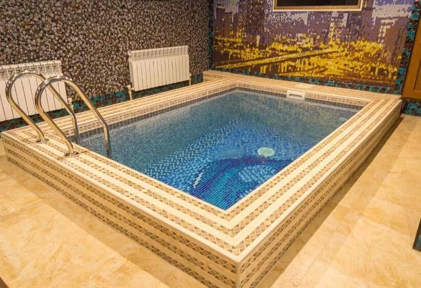 Salut Hotel Almaty
