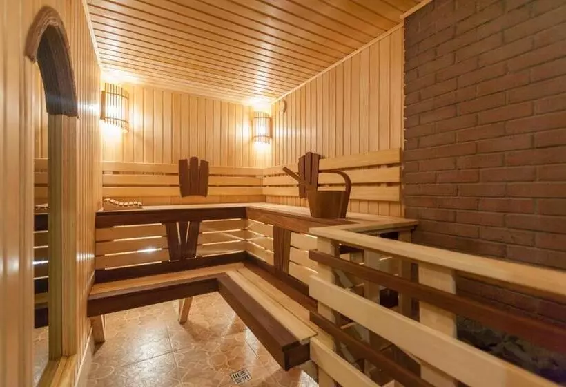 Salut Hotel Almaty