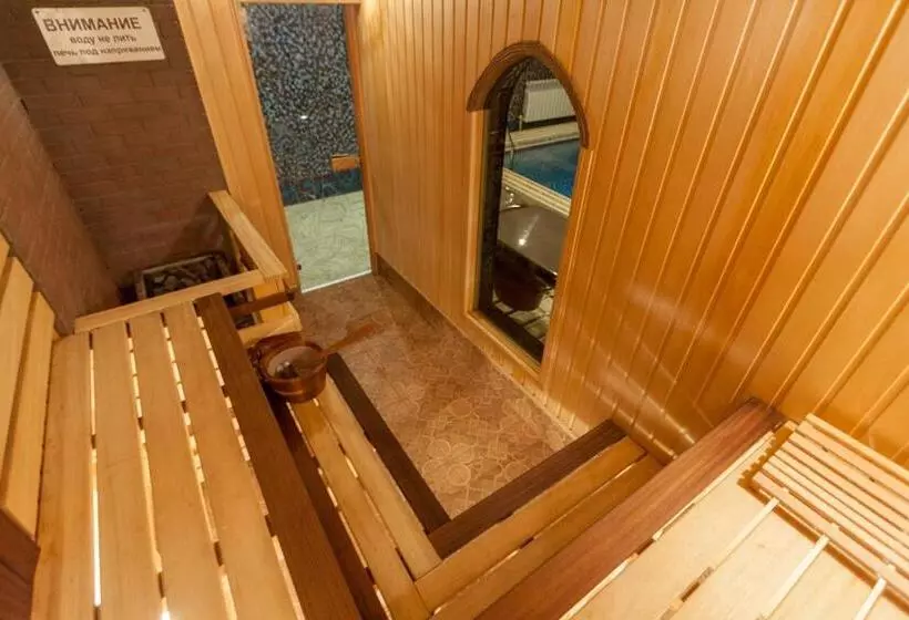 Salut Hotel Almaty