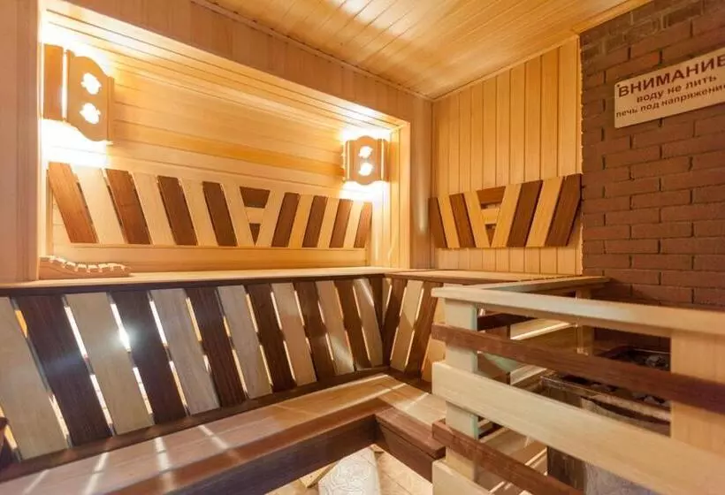 Salut Hotel Almaty
