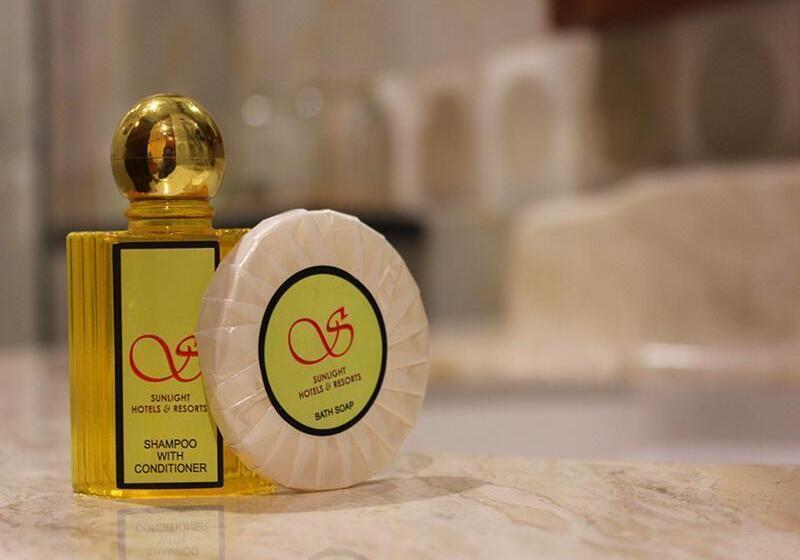 Sunlight Hotel Coron