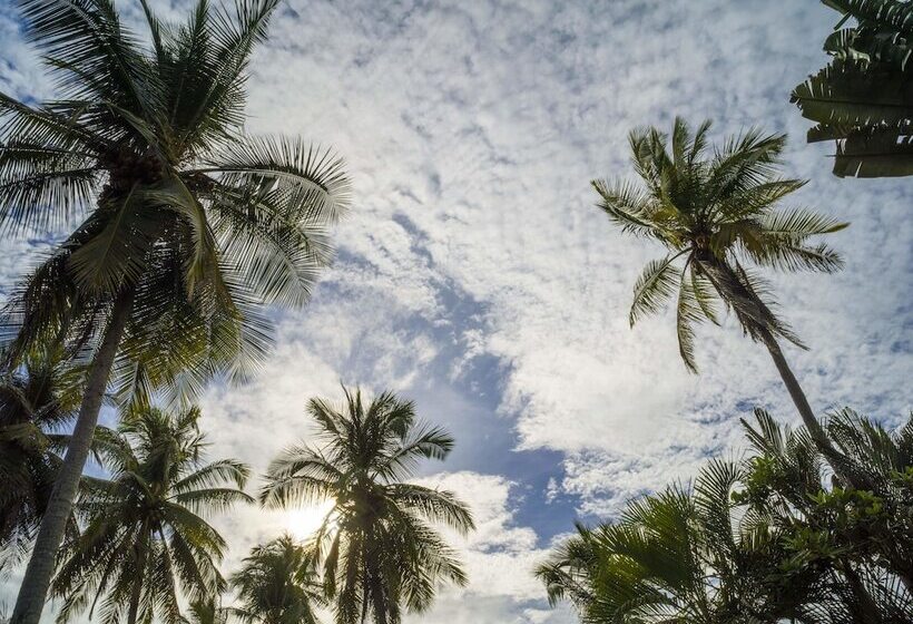 Sunset Del Mar Beach Resort