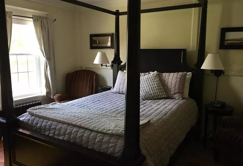 The Stella Rose B&b