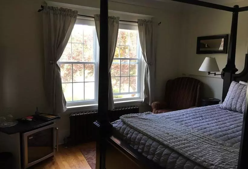 The Stella Rose B&b