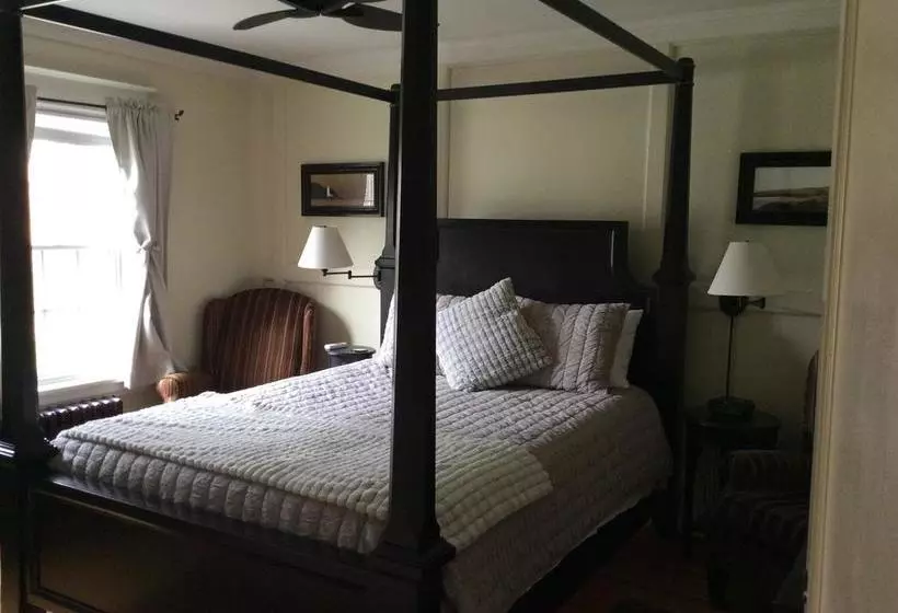 The Stella Rose B&b