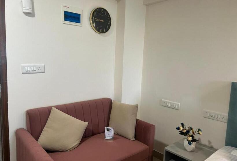 膳宿费 Palm Street Near Taj