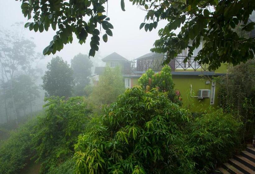 Amrezy Resort And Spa By Stride, Wayanad