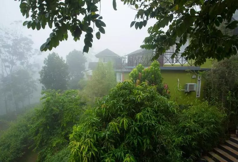 Amrezy Resort And Spa By Stride, Wayanad