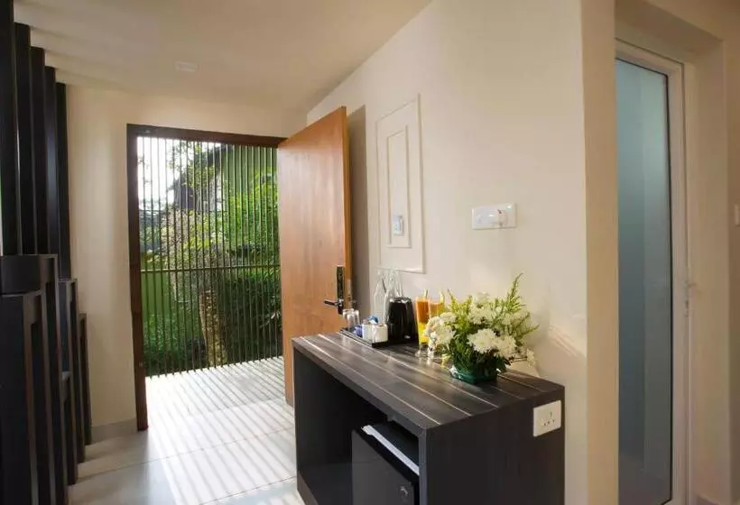 Amrezy Resort And Spa By Stride, Wayanad