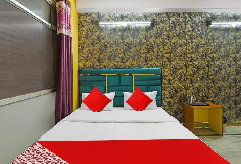 Отель O Mannt Stay