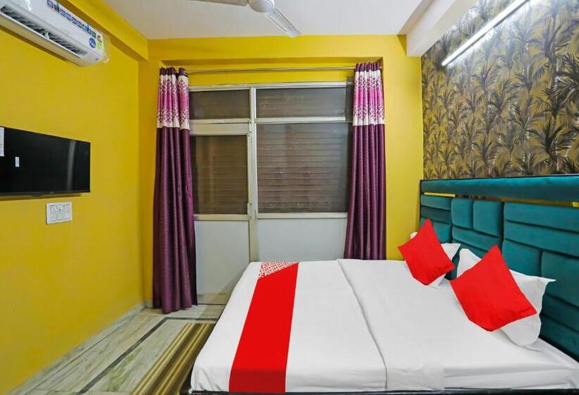 Отель O Mannt Stay