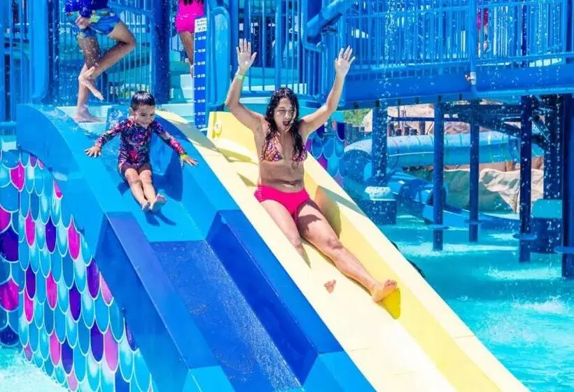 Aqualand Resort 1quarto Master