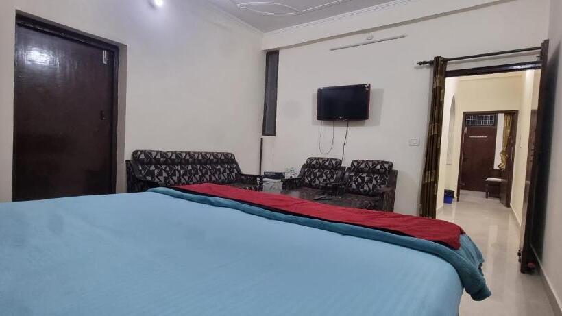 Hotel Mahadev Apartments By Around Stays