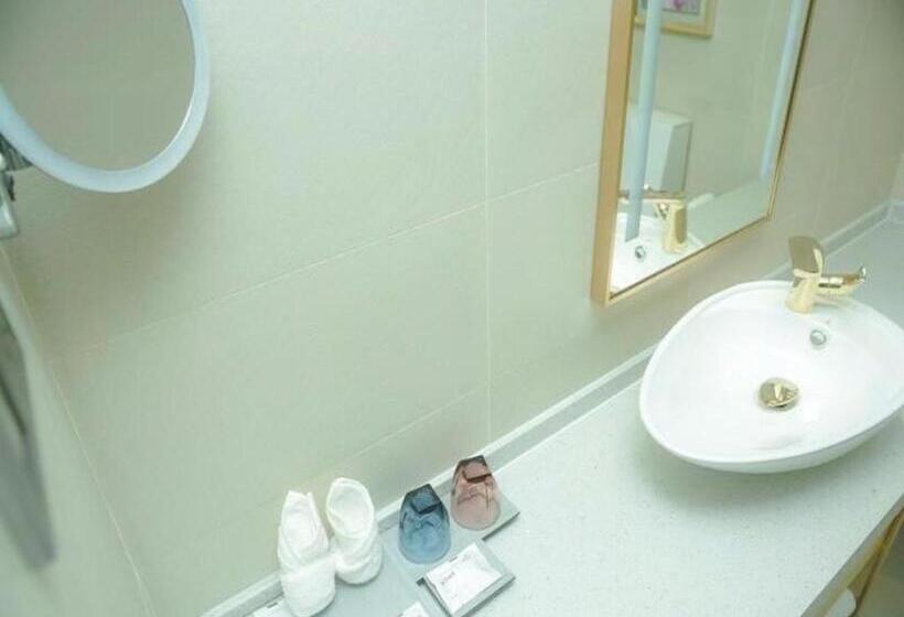 Lavande Hotel Taizhou Medicine Market People S Square