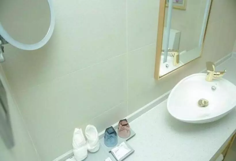 Lavande Hotel Taizhou Medicine Market People S Square