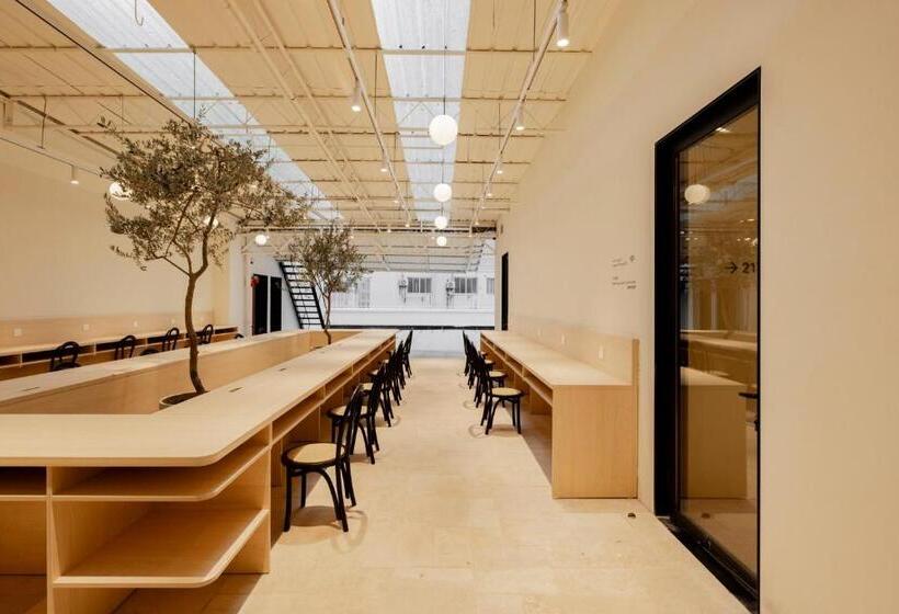 Hi Cozy International Youth Hostel East Nanjing Road & The Bund Free Coffee And Gym