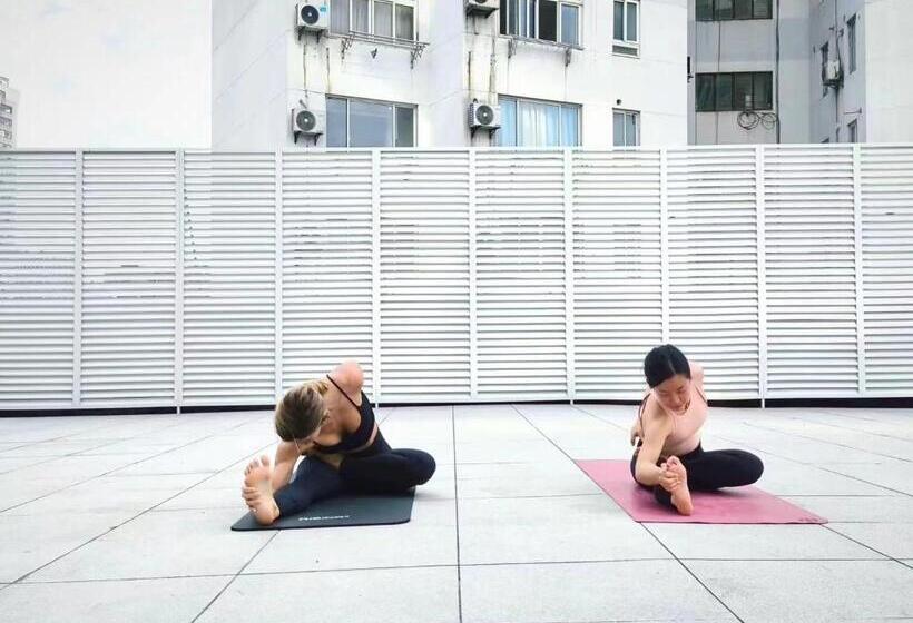 Hi Cozy International Youth Hostel East Nanjing Road & The Bund Free Coffee And Gym