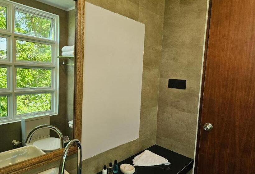 پانسیون Shams Thoddoo