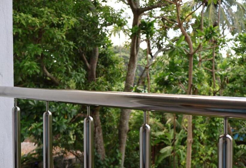 پانسیون Shams Thoddoo