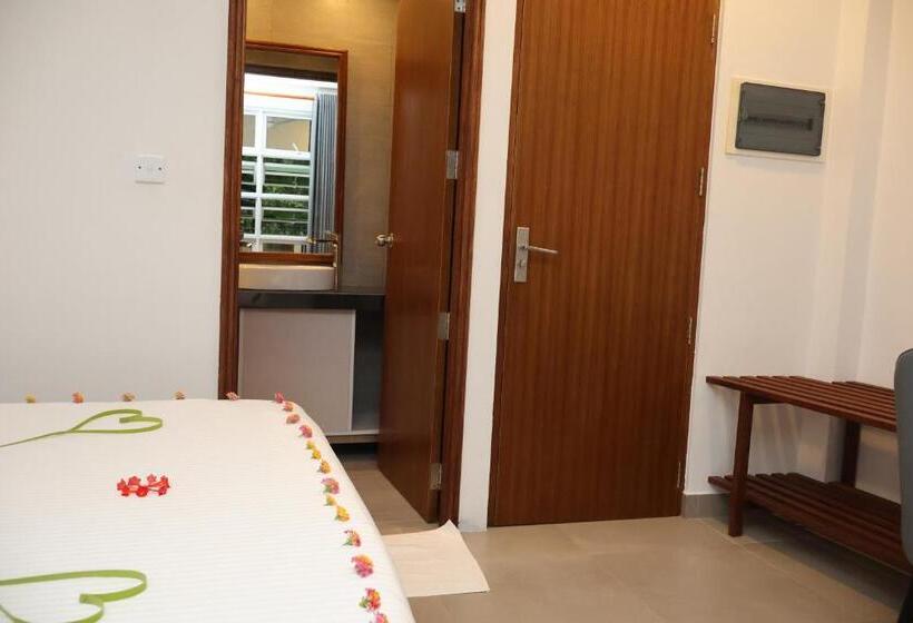 پانسیون Shams Thoddoo