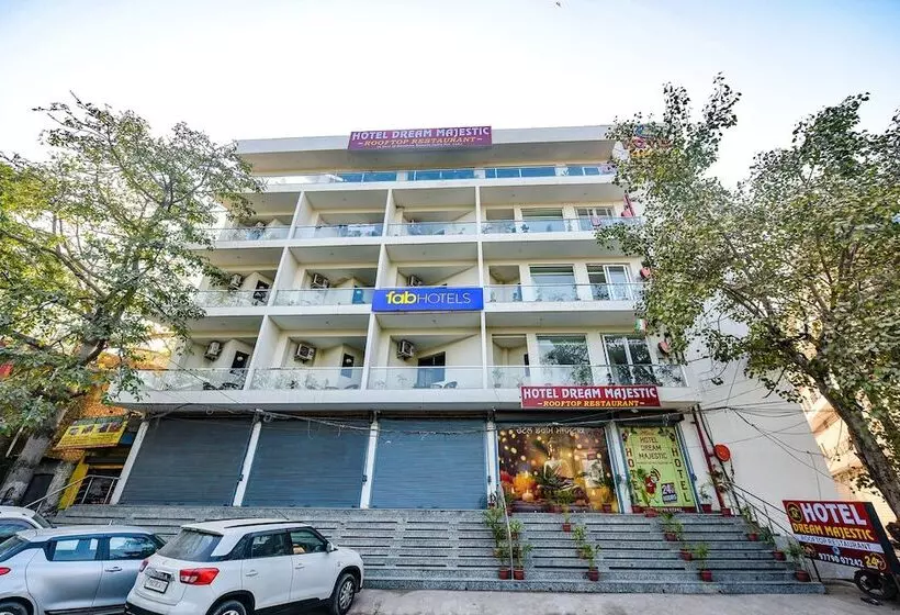 Fabhotel Hc Dream Majestic