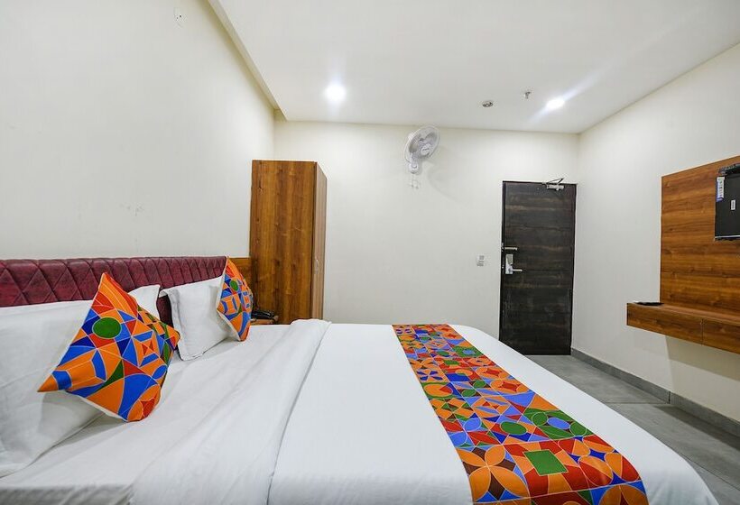 Fabhotel Hc Dream Majestic