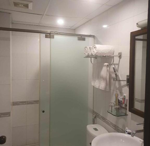 A25 Hotel 28 Trần Quý Cáp