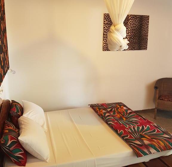 Boblin La Mer Hotel Restaurant Plage