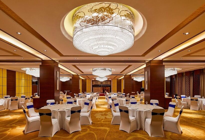 فندق Four Points By Sheraton Danzhou