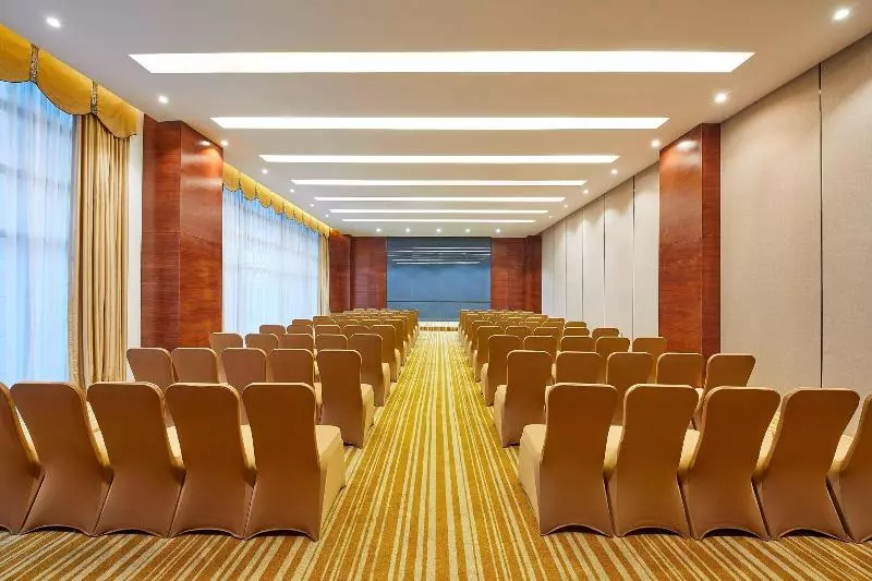 Hotelli Four Points By Sheraton Danzhou