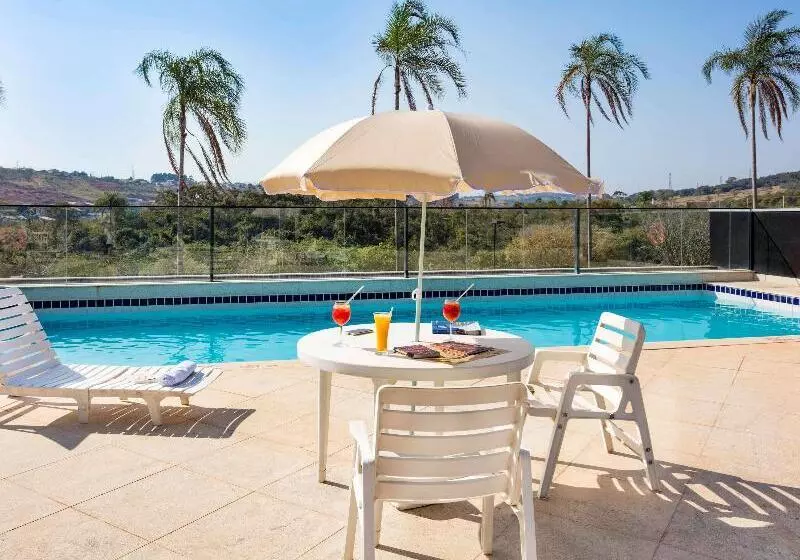 ホテル Ibis Styles Taubate